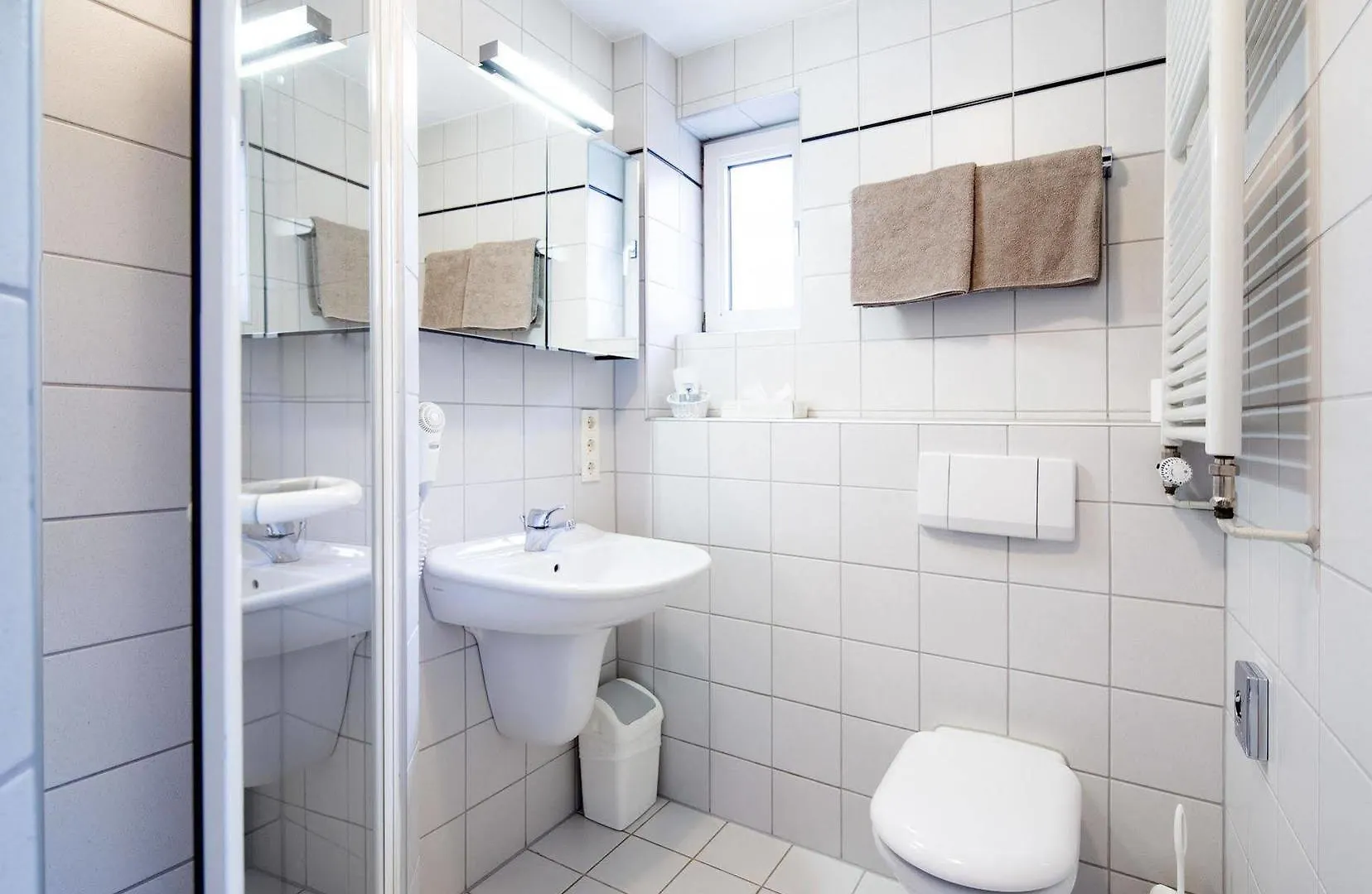 Nuernberger Trichter Family-Business Hotel Garni Alemanha